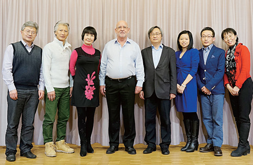 瑞士僑界代表舉行座談會：樹立華人國際新形象
